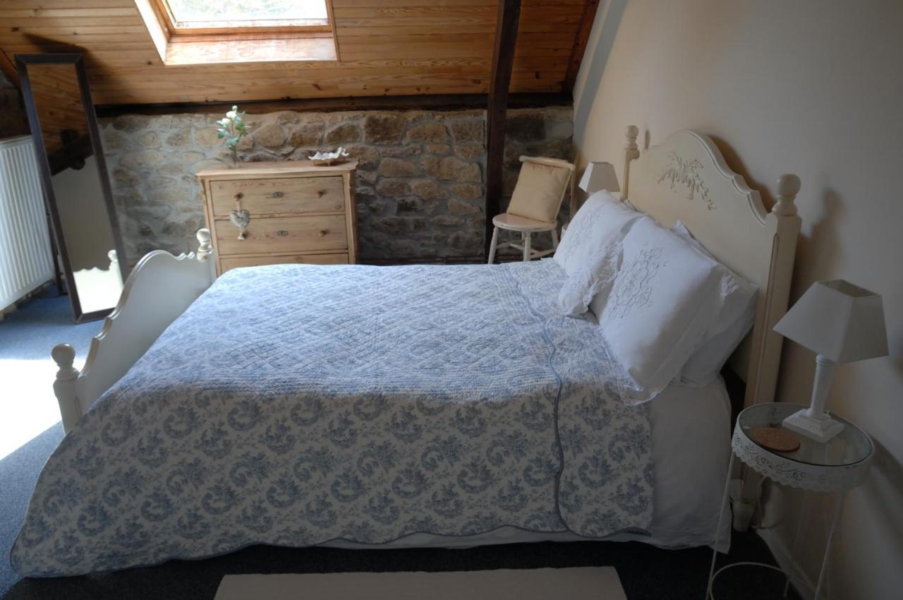 Bed and Breakfast Le Moulin Des Farges Meymac Exterior foto