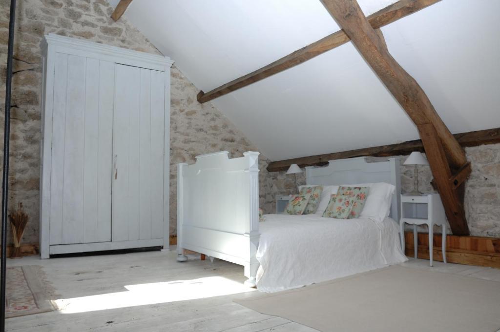 Bed and Breakfast Le Moulin Des Farges Meymac Habitación foto