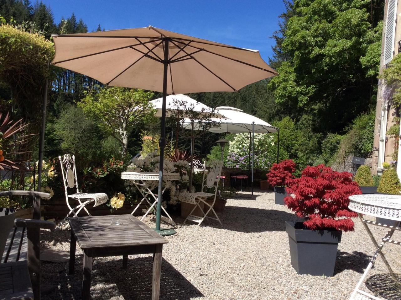 Bed and Breakfast Le Moulin Des Farges Meymac Exterior foto